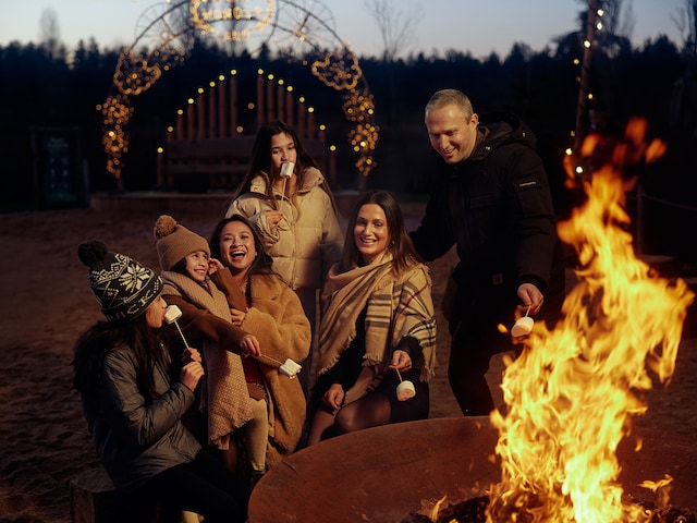 Winter Entertainment - activity zone at Center Parcs De Huttenheugte: Winter Hotspot