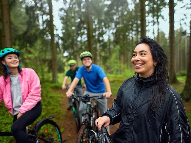 Cycle Service - service area at Center Parcs Les trois forets: Mountainbiking