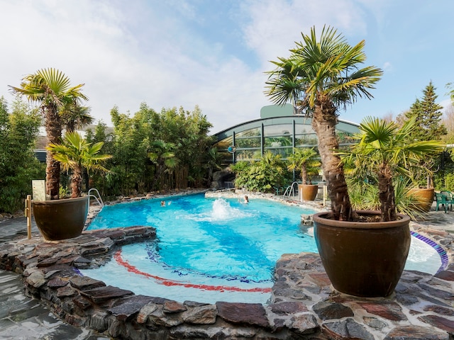 Outdoor pool - swimming pool at Center Parcs Het Meerdal