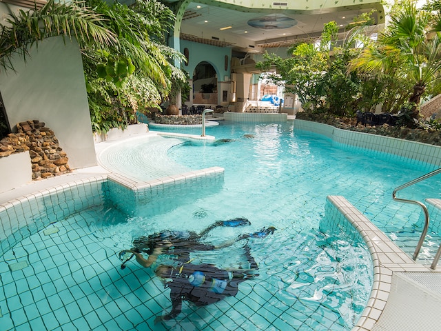 Diving - service area at Center Parcs Erperheide: Dive Introduction