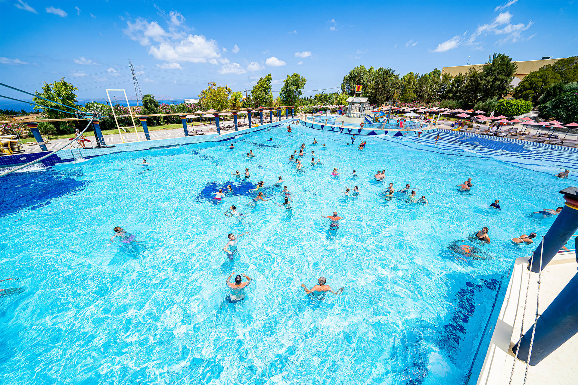 Wave Pool - swimming pool at Watercity Anopolis