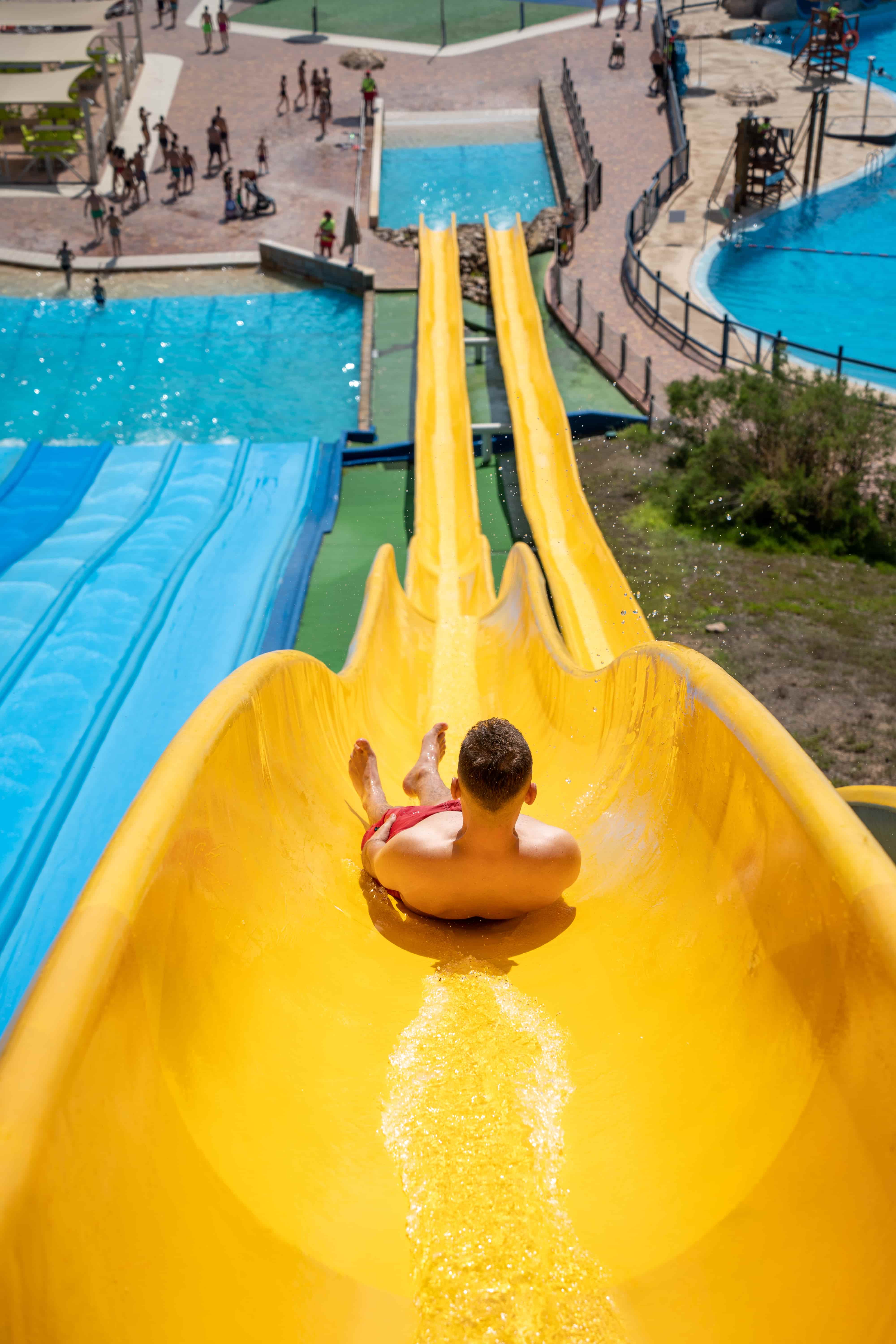 Kamikaze - water slide at Aquopolis Costa Daurada