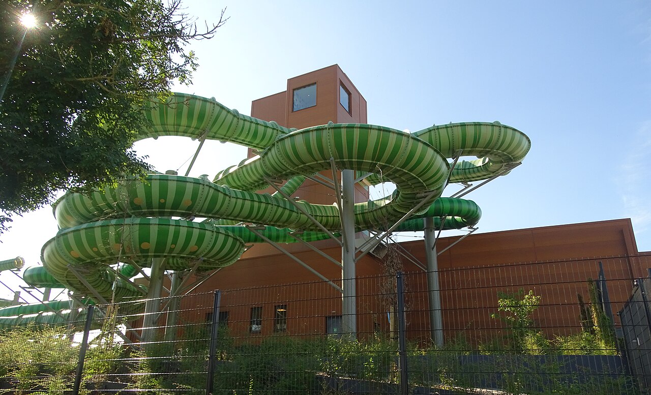 Sliding Tires - water slide at Plopsaqua Hannut-Landen