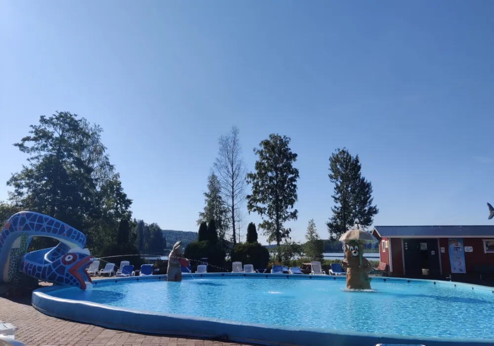  Kiddie Pool - swimming pool at Puuhamaa