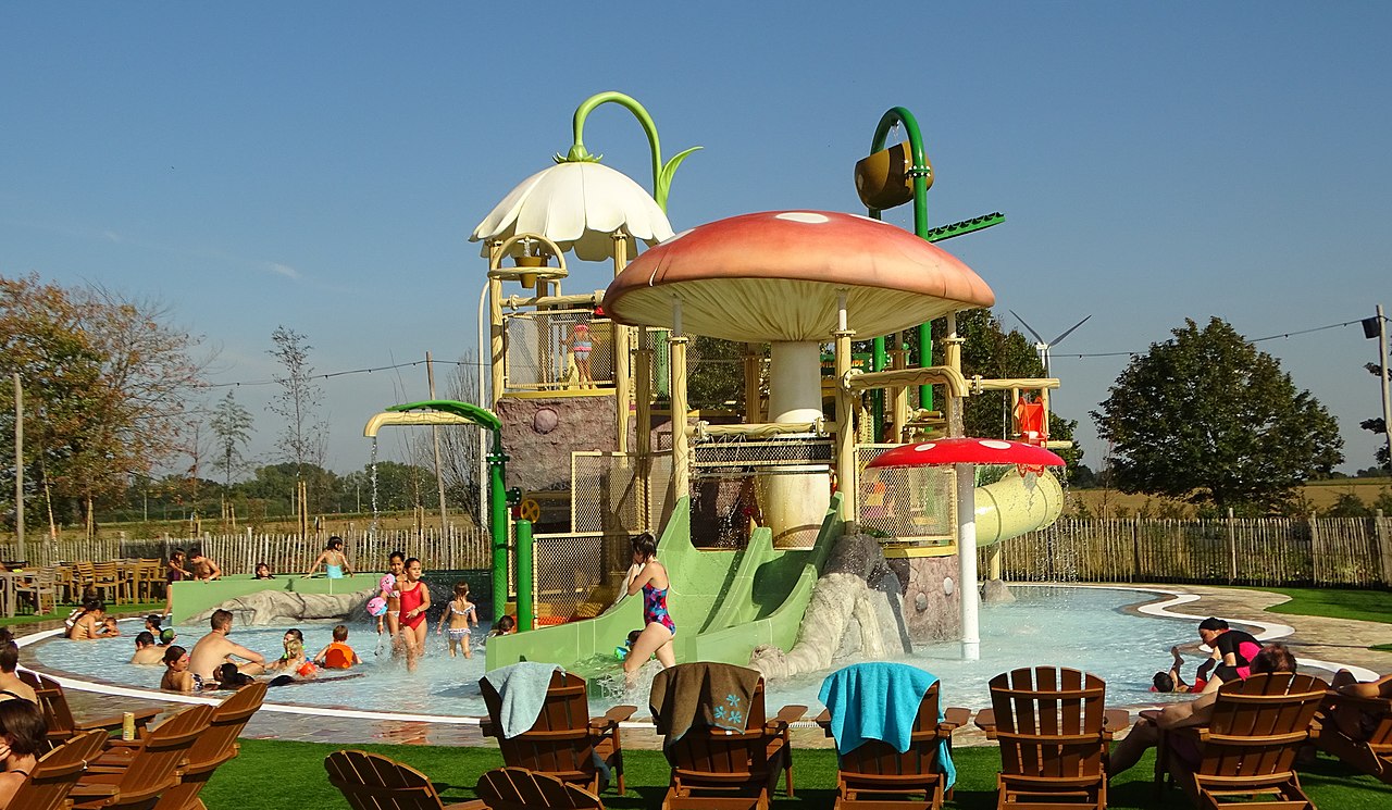 Outdoor Playground - activity zone at Plopsaqua Hannut-Landen