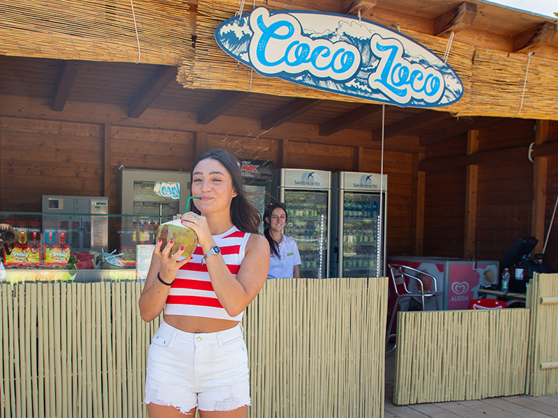 Coco Loco - restaurant (bistro) at Mirabeach