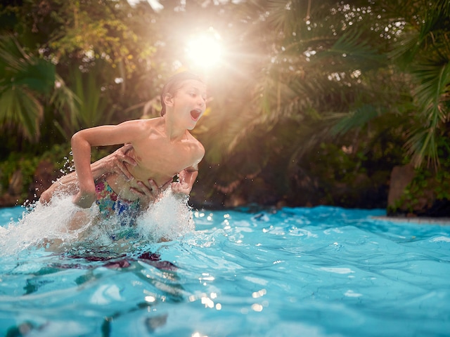 Pool Party - activity zone at Center Parcs De Kempervennen