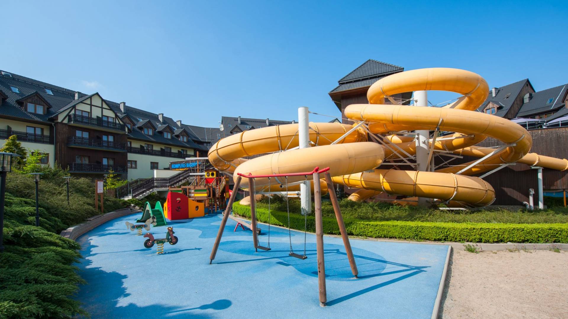 Outdoor Playground - activity zone at Sandra SPA Karpacz