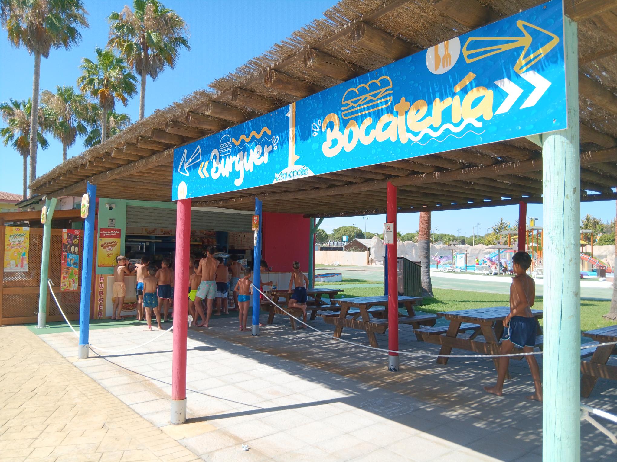 Sandwich shop - restaurant (bistro) at Aquopolis Cartaya