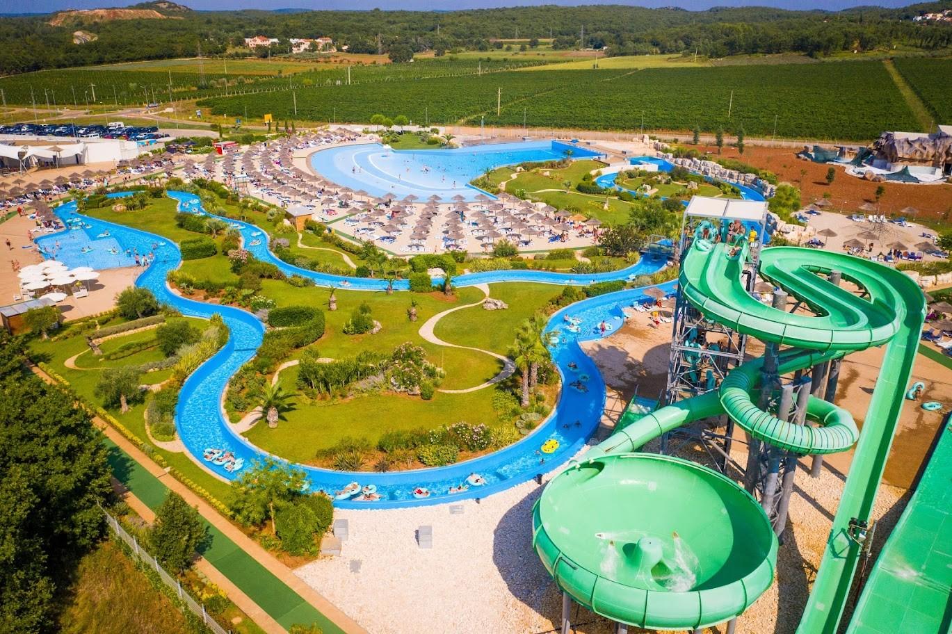 Space boat - water slide at Aquacolors