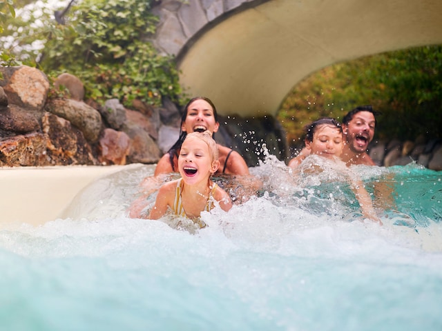 Wild river - water slide at Center Parcs De Kempervennen
