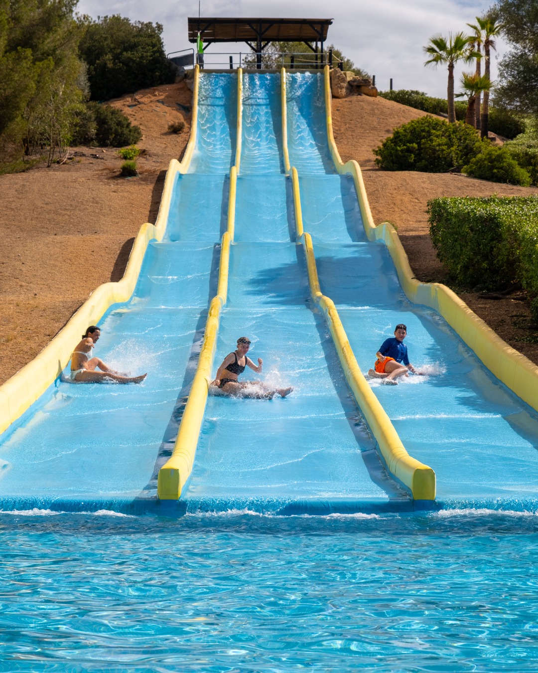 Crazy Race - water slide at Aqualand El Arenal