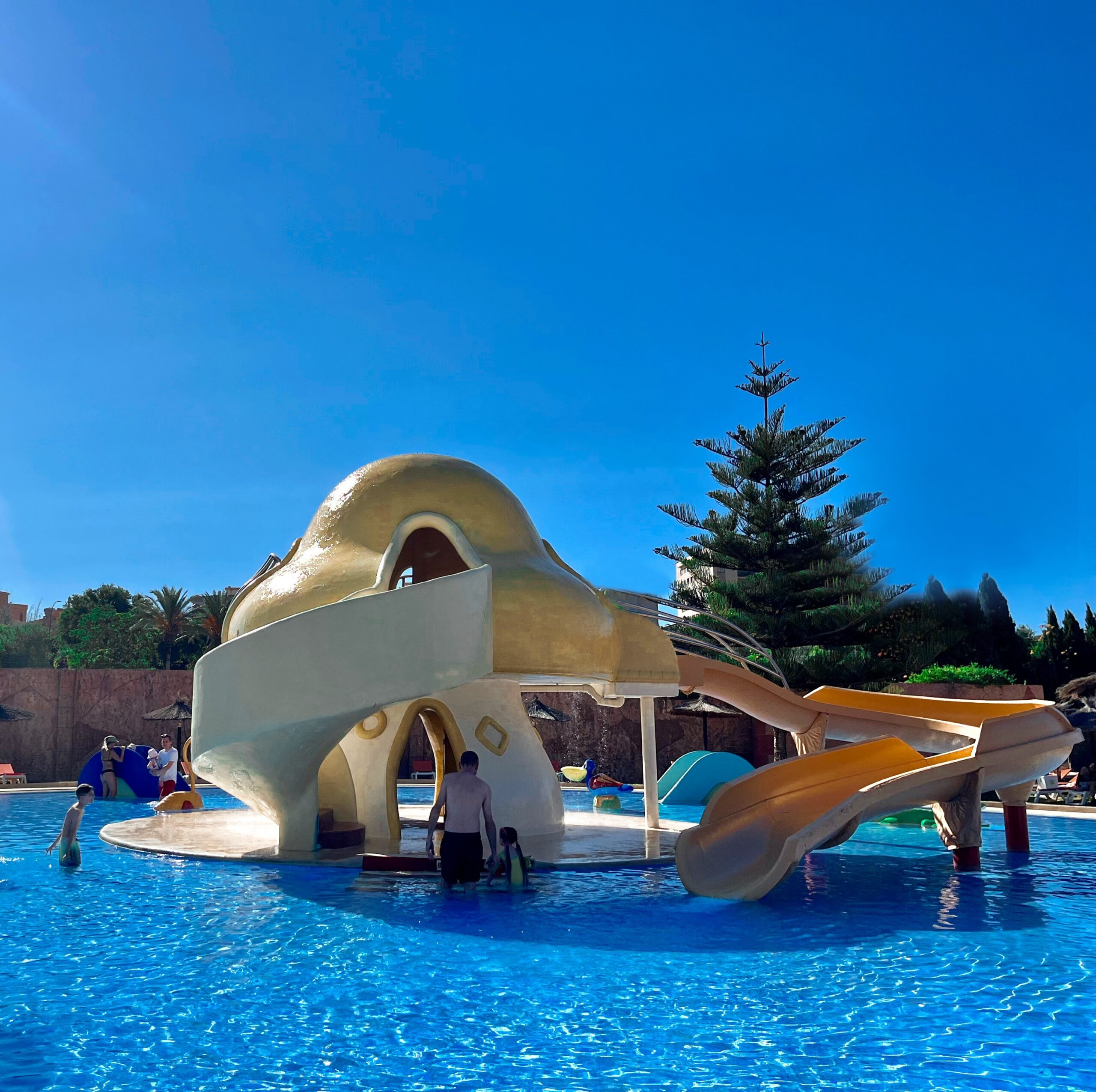 Aquatic Mushroom - activity zone at Aqualand Torremolinos
