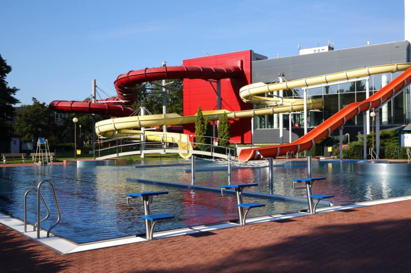 Megaslide - water slide at Aquacentrum Pardubice 