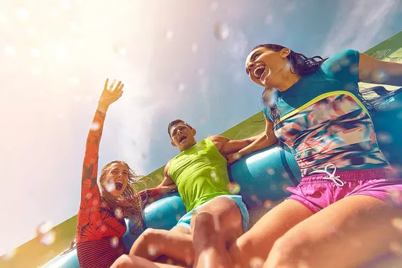 Zoomerango - water slide at Aquaventure World Dubai