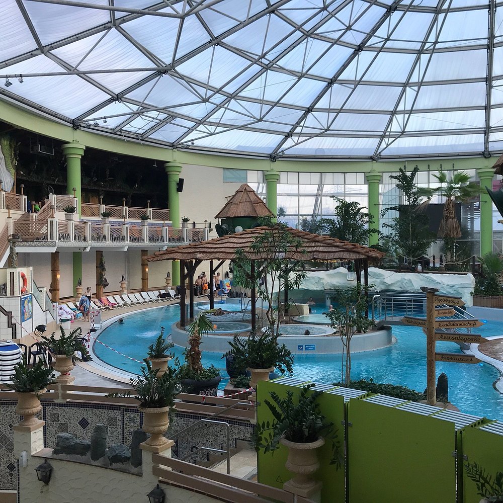 Main Indoor Pool - swimming pool at Aqualand Cologne