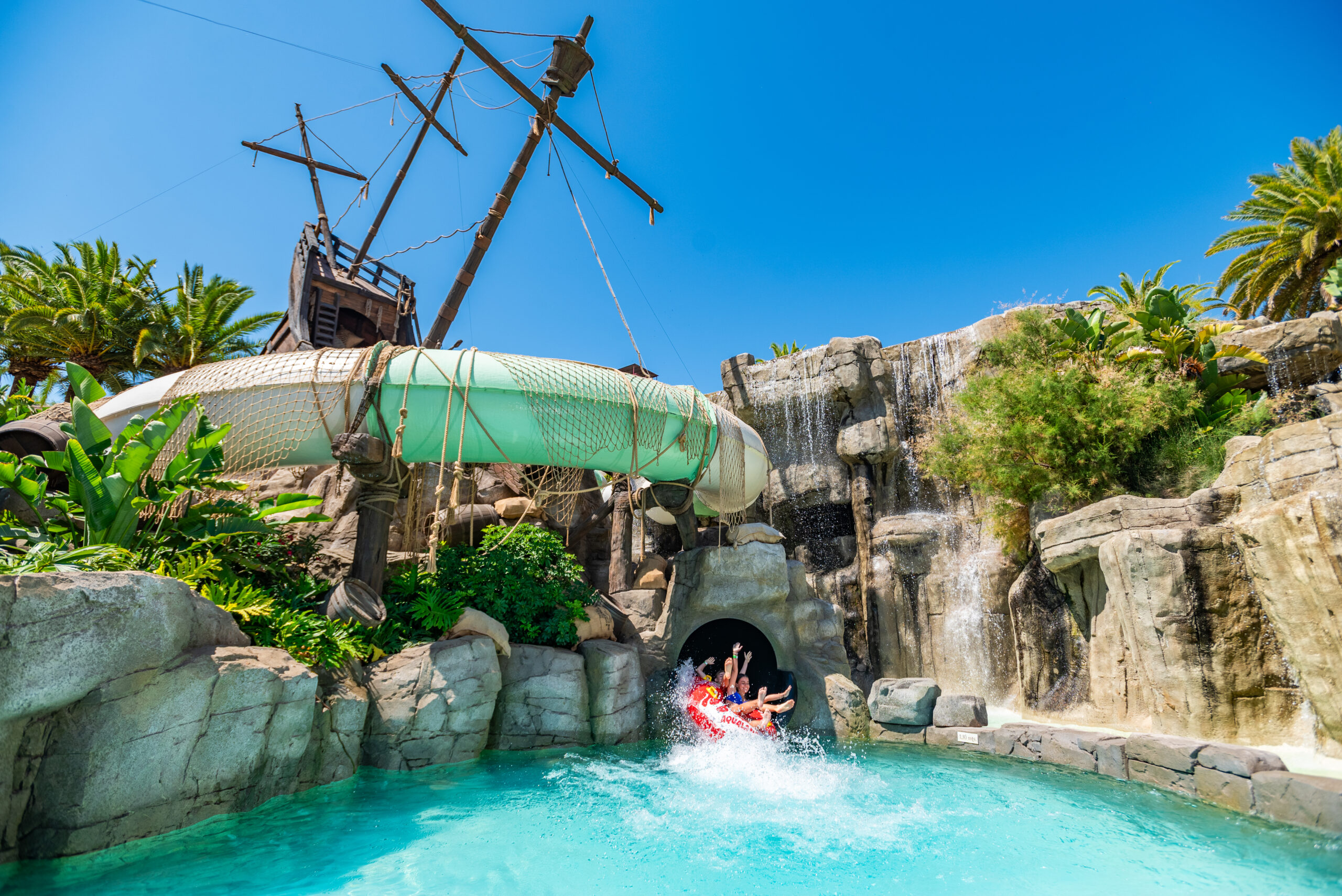 Leaf - water slide at Aqualand Torremolinos
