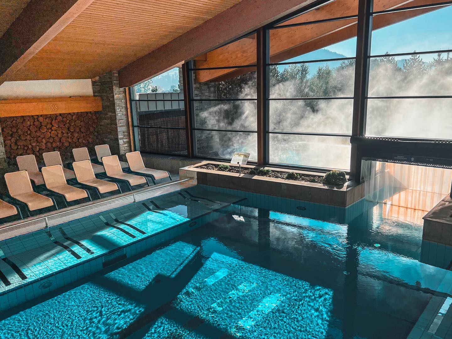 Relax Pool - swimming pool at Terma Białka 