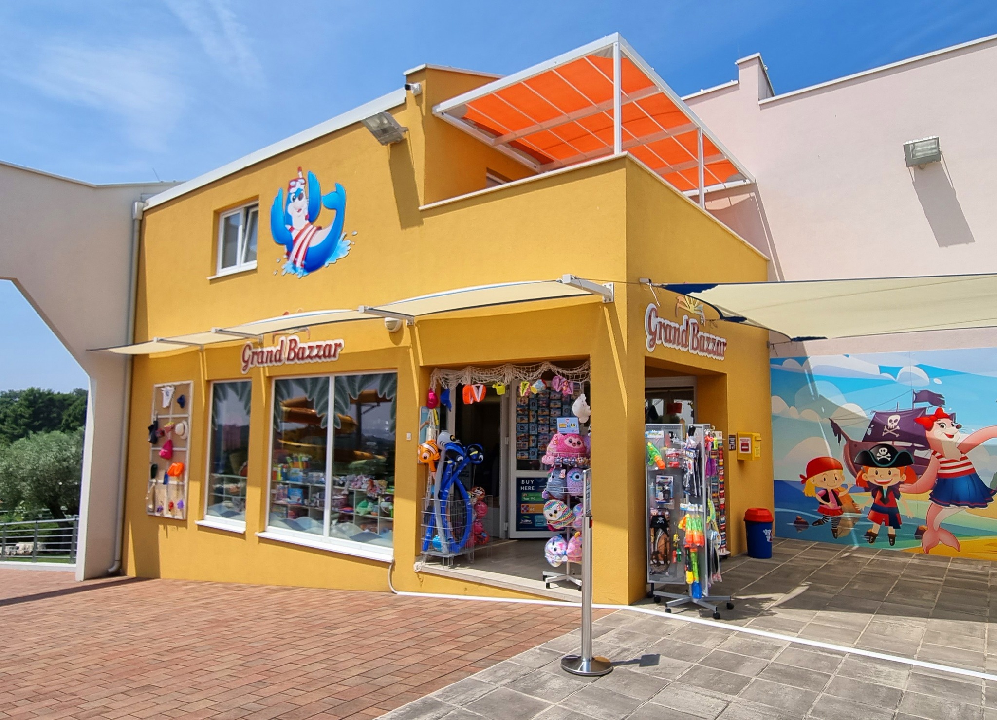 Grand Bazzar - store at Istralandia