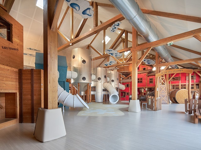 BALUBA Indoor Play World - activity zone at Center Parcs Villages Nature Paris