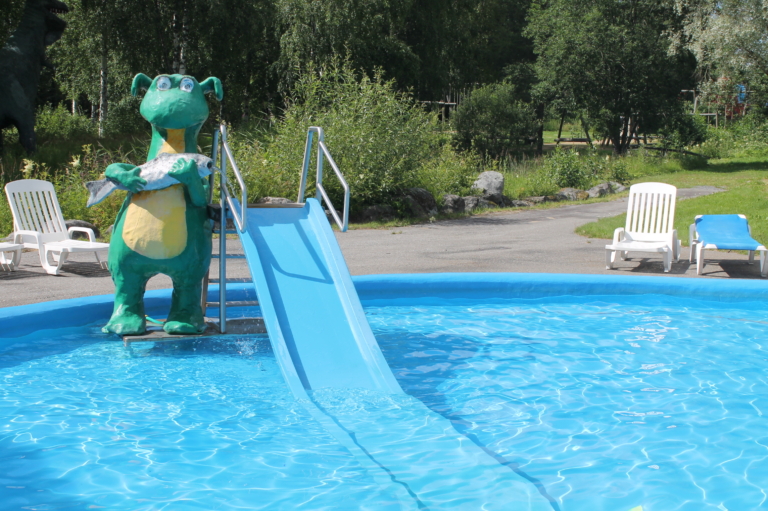Children"s Swimming Pool - swimming pool at Visulahti Dinosauria 