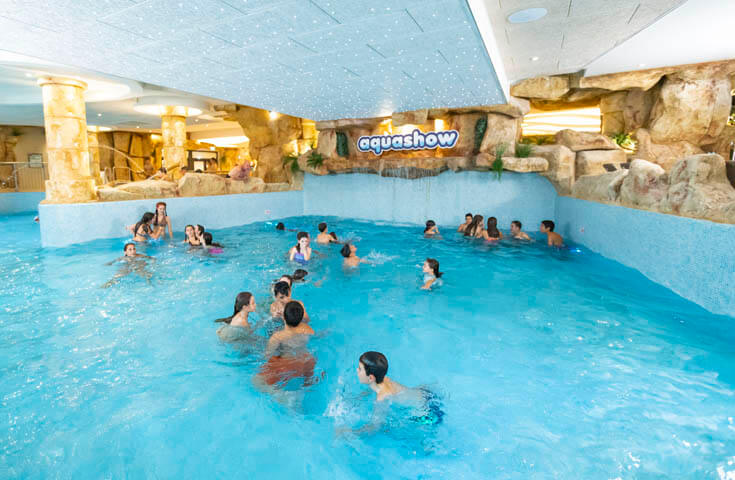 Waves Pool - swimming pool at Aquashow Park