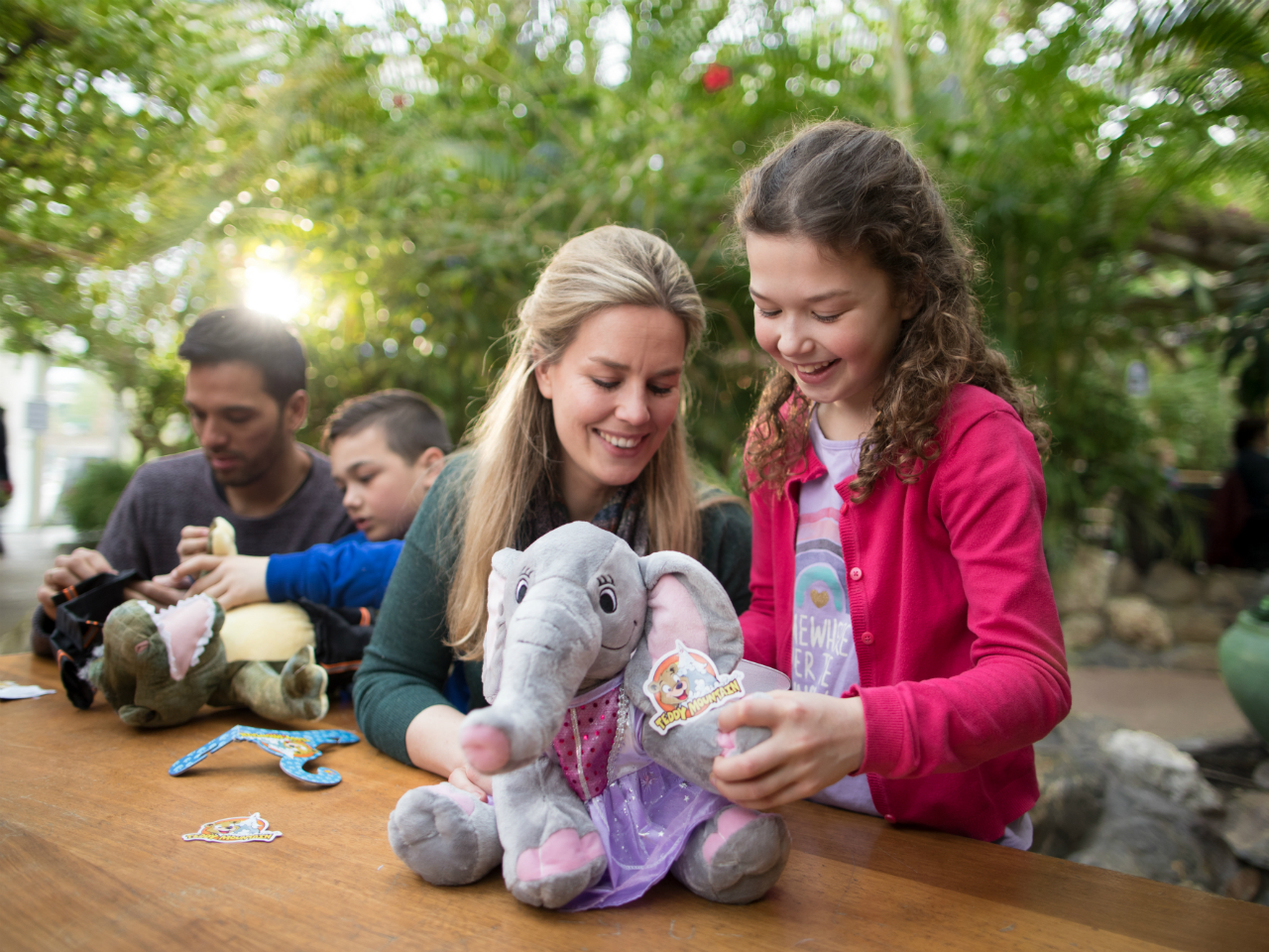 Workshop - service area at Center Parcs Limburgse Park: Make Your Own Stuffed Animal
