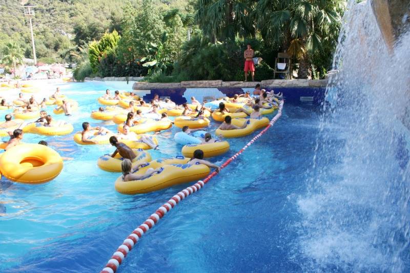Wave Pool - swimming pool at Aqua Fantasy Aquapark
