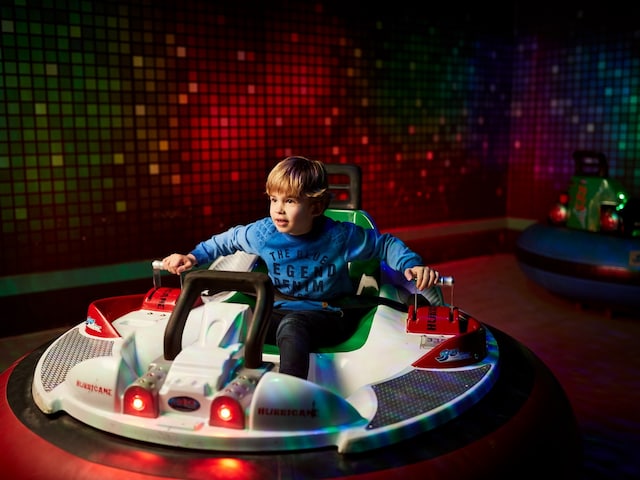 Kids Activities - service area at Center Parcs De Eemhof: Bumper Cars