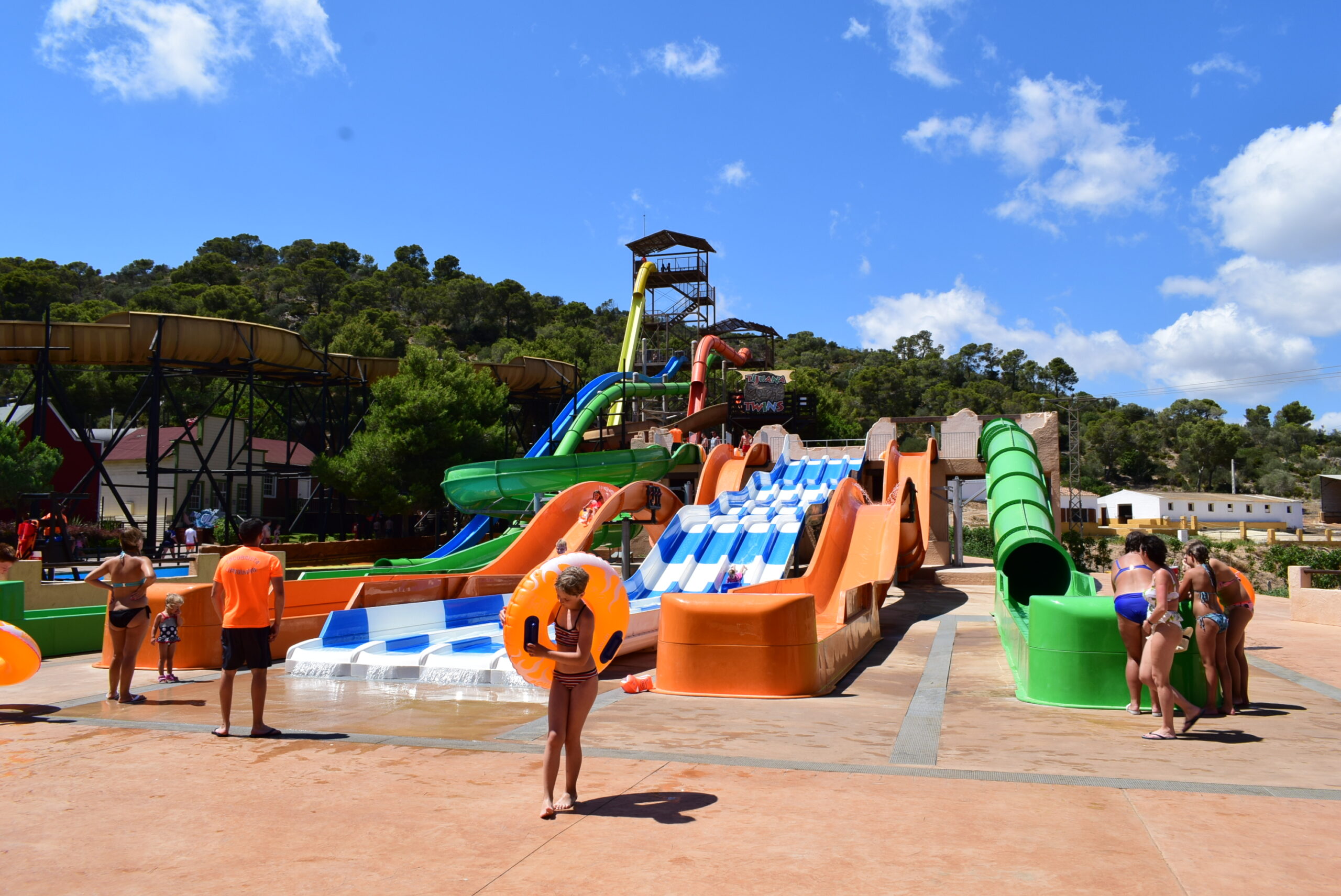 El Álamo - water slide at Western Water Park