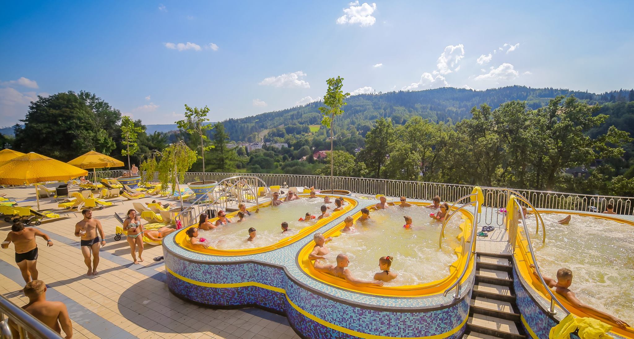 Jacuzzis - swimming pool at Tropicana Wisła 