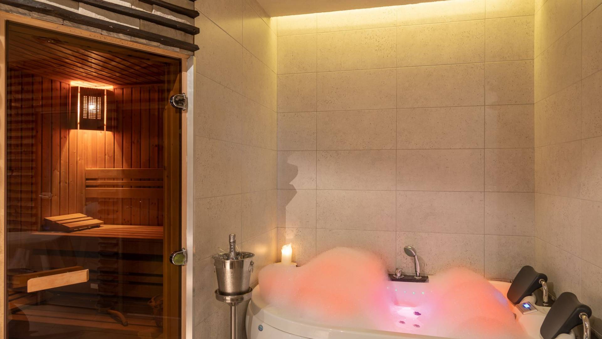 Finnish Sauna - wellness area at Sandra SPA Karpacz