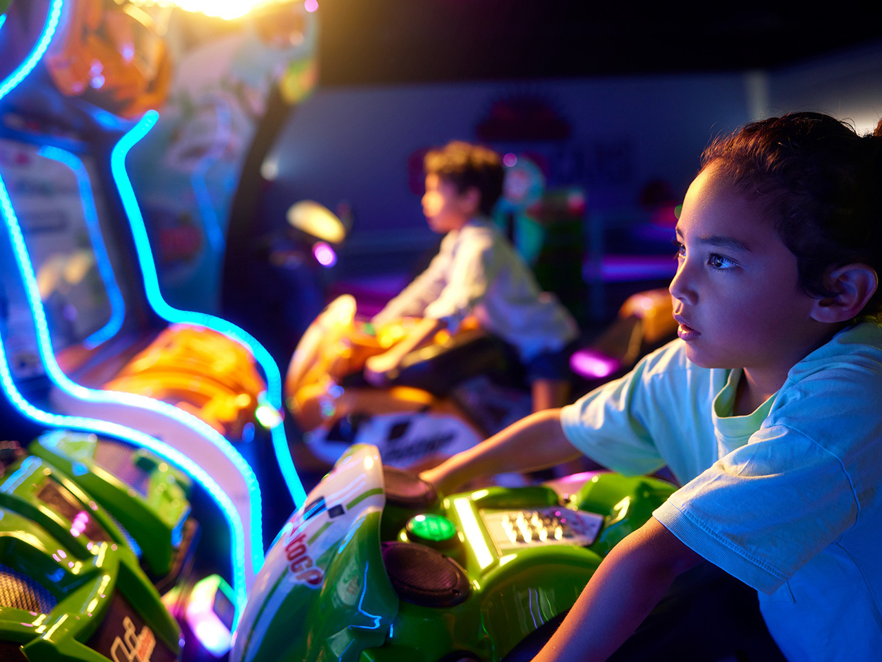 Indoor Activities - service area at Center Parcs Le Bois aux Daims: Gametown