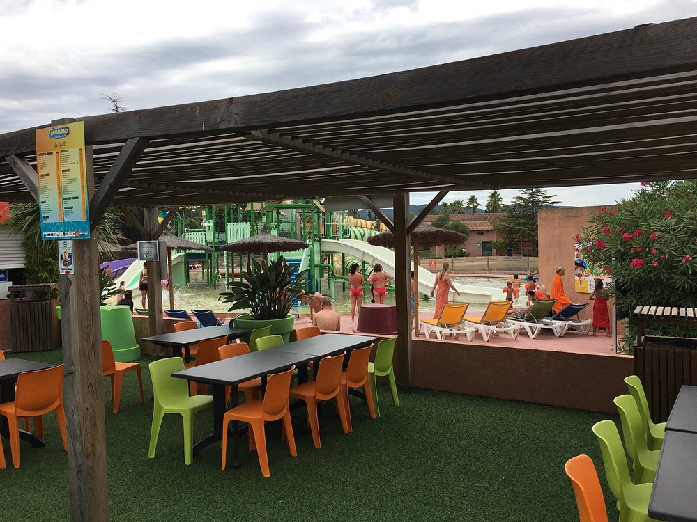 Restoration - restaurant (bistro) at Aqualand Fréjus