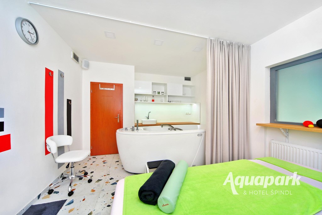 Massages - wellness area at AQUA Park Špindlerův Mlýn