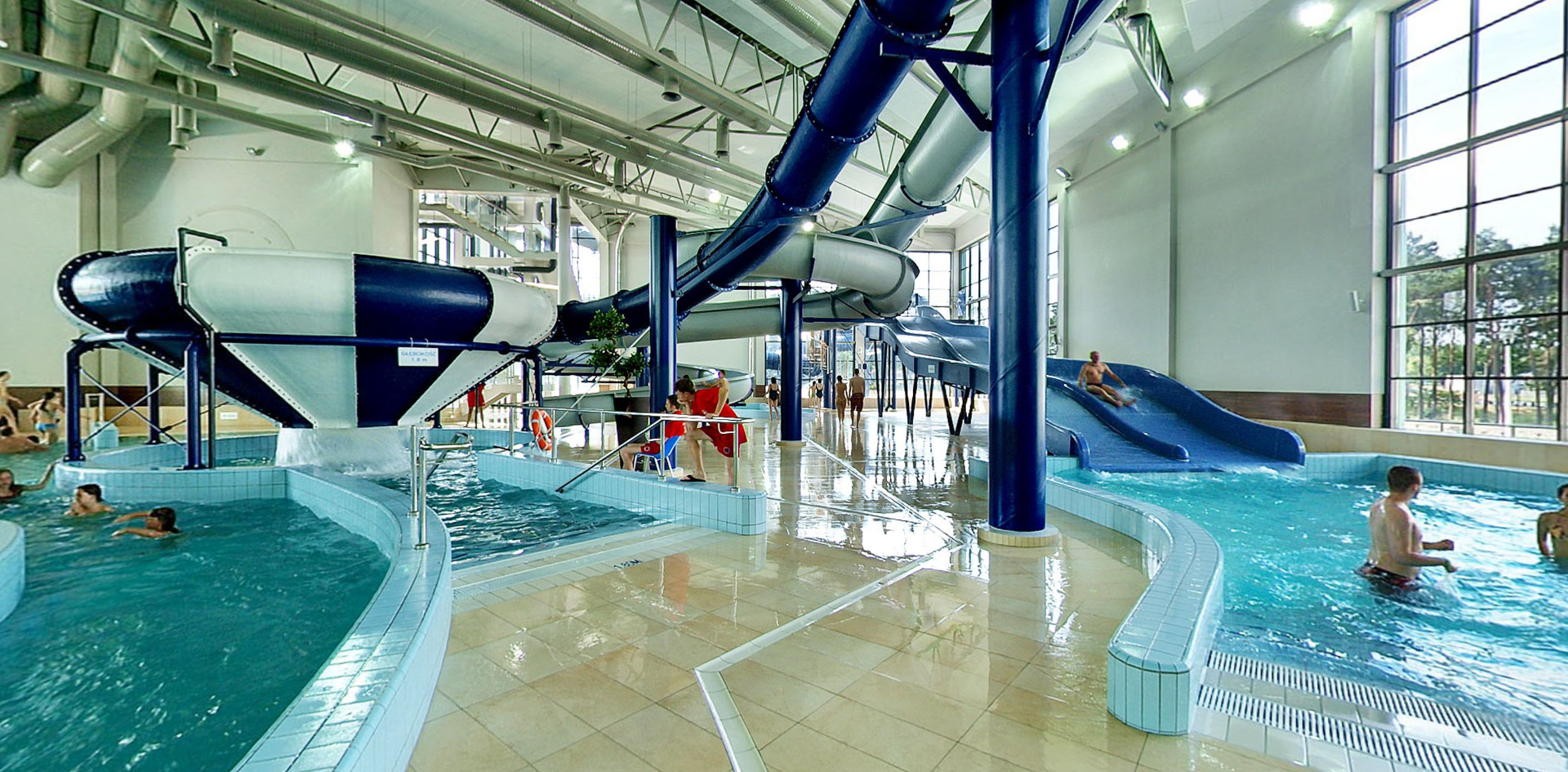 Double Wide-Track Slide - water slide at Aquapark Zielona Góra