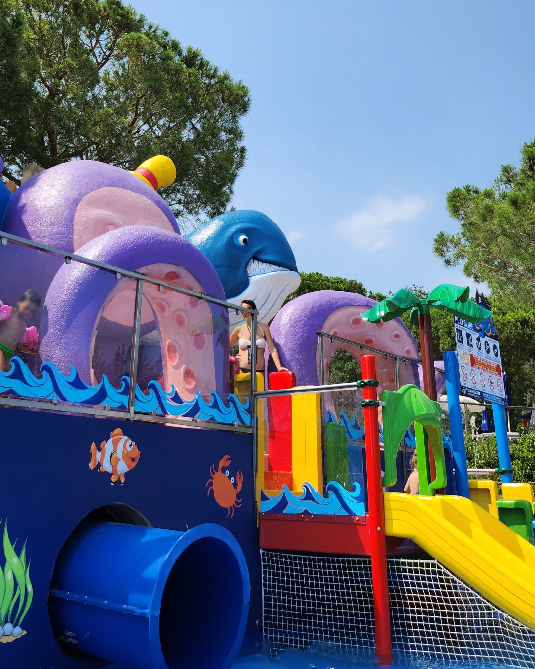 Magic Octopus - water slide at Le Caravelle Water Park