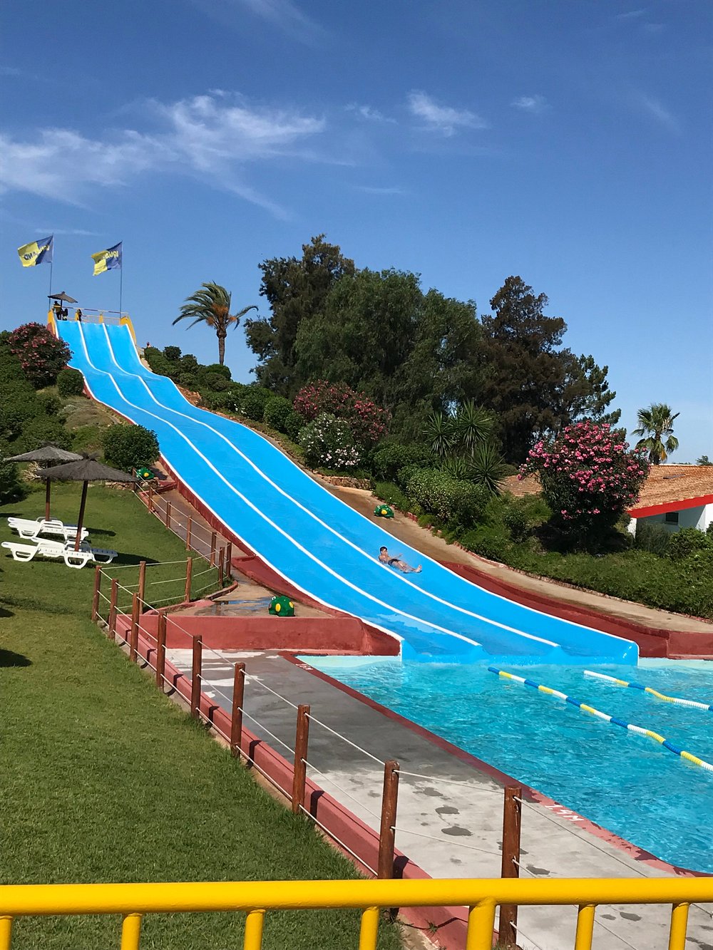 Super Surf - water slide at Aqualand Algarve
