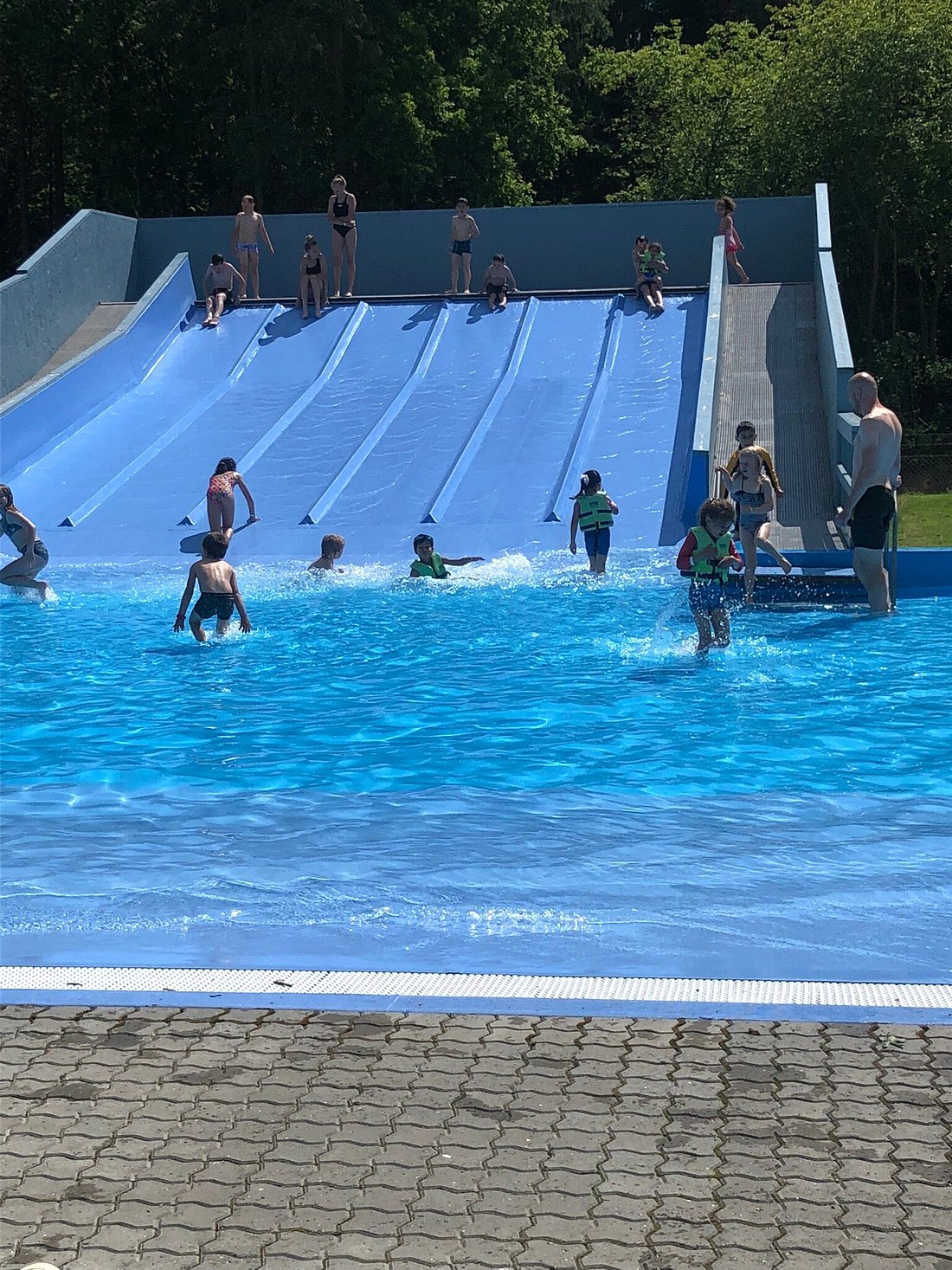 Waikiki Surf - water slide at Vandland 