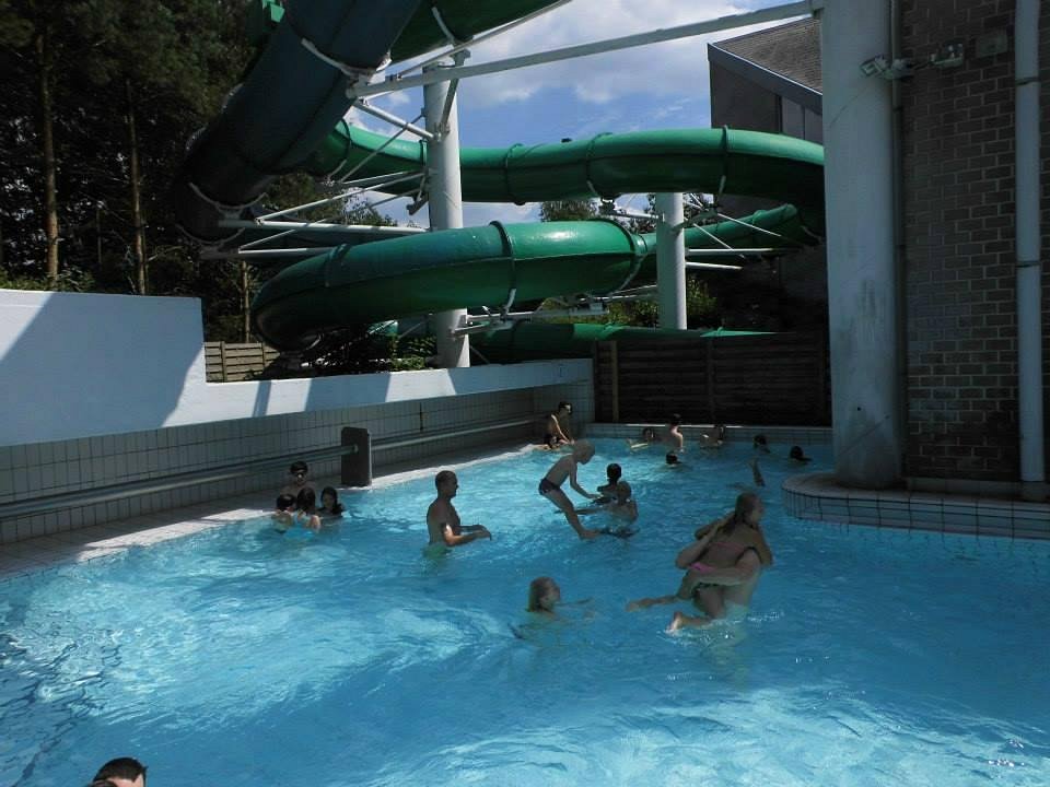 Outdoor Pool - swimming pool at Sunparks Kempense Meren