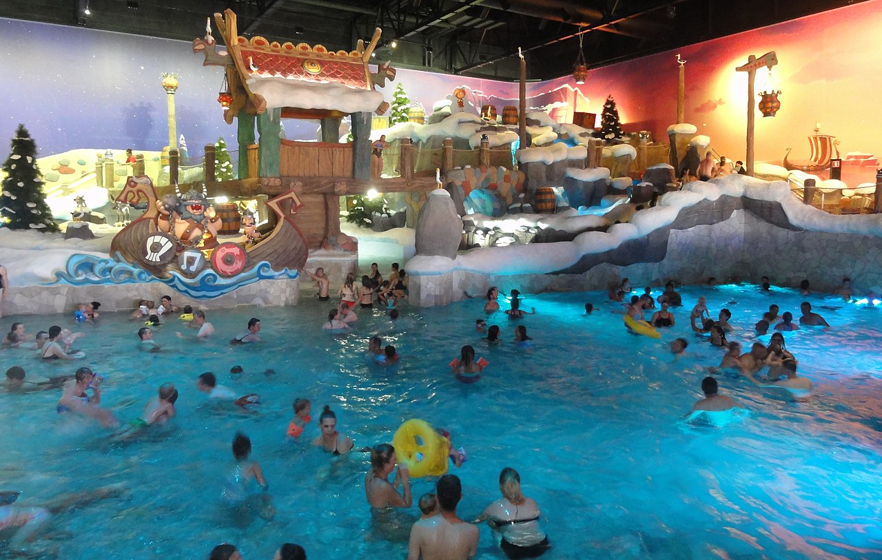 The Storm Bath - swimming pool at Plopsaqua De Panne