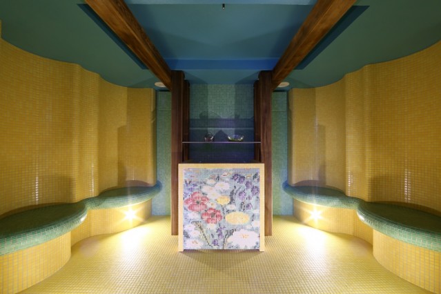 Fragrant Herbal Bath - wellness area at Aquacentrum Pardubice 