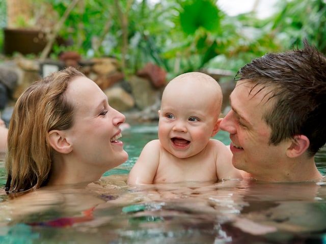 Swimming for Kids - service area at Center Parcs Het Meerdal: Baby swimming