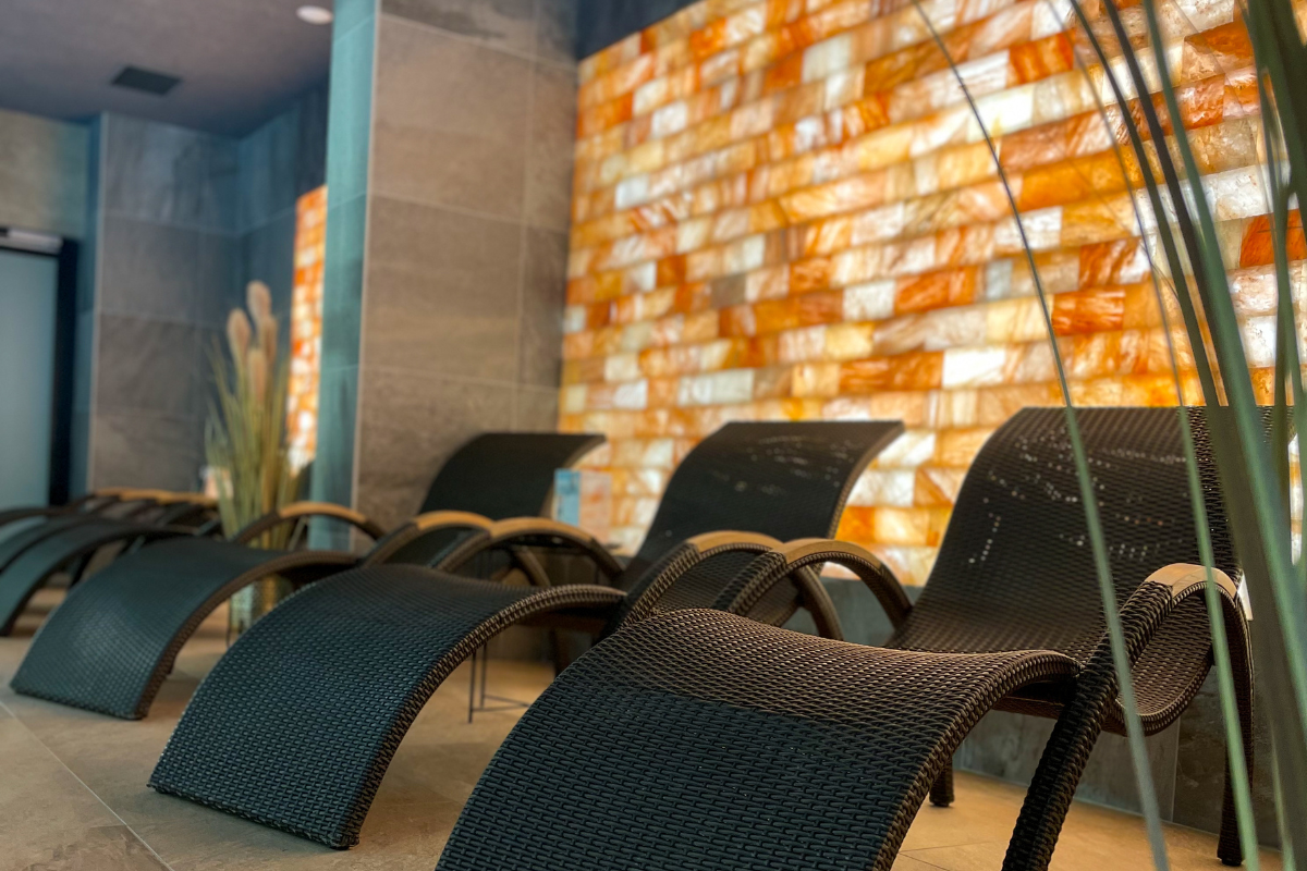 Salt Tepidarium - wellness area at Aquapark Trzy Fale