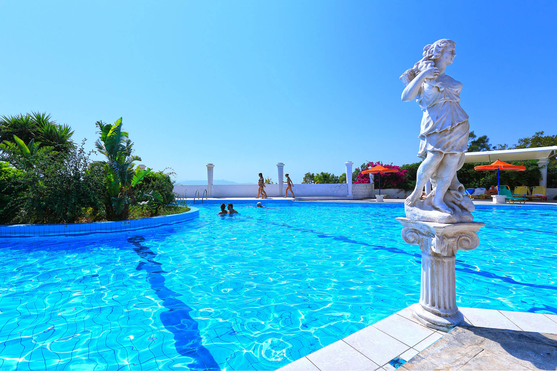 Jacuzzi, Whirlpool - swimming pool at Watercity Anopolis