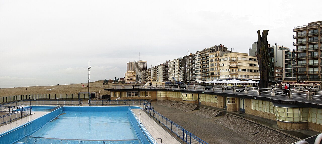 Outdoor Pool - swimming pool at Center Parcs Oostduinkerke aan zee
