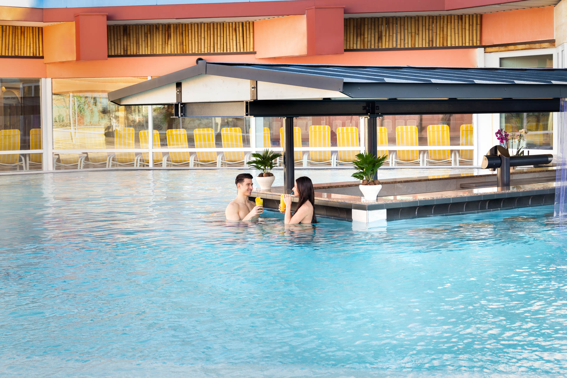 Blaue Lagune Pool - swimming pool at Kristall Palm Beach