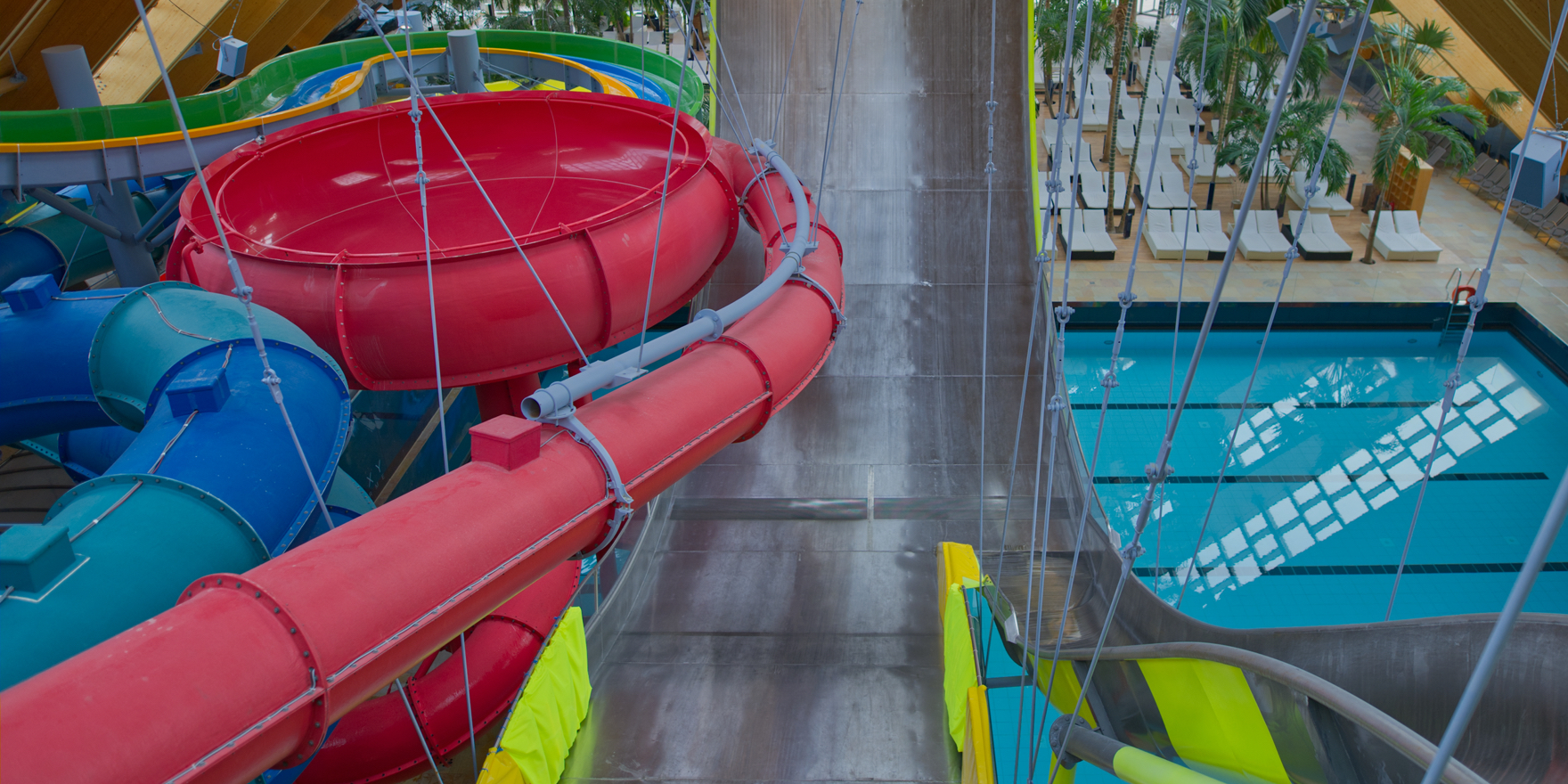 Quasar  - water slide at Therme Bucharest