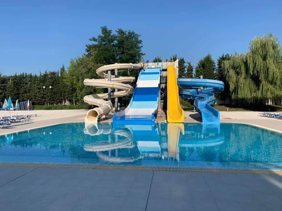 Raubal - water slide at Ovoshtnik Water Land