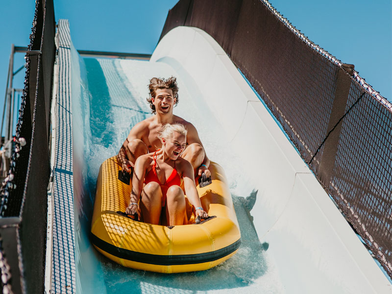 Mot i Brøstet - water slide at Bø Sommerland